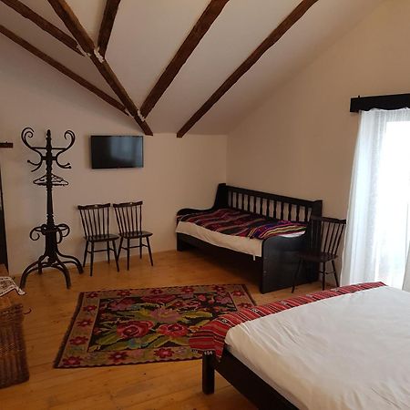 Satu Muscelean Hotel Albestii de Muscel Kamer foto